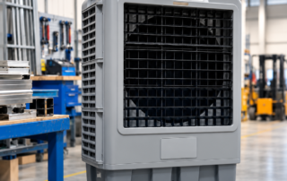 Climatizador evaporativo industrial portatil en una nave